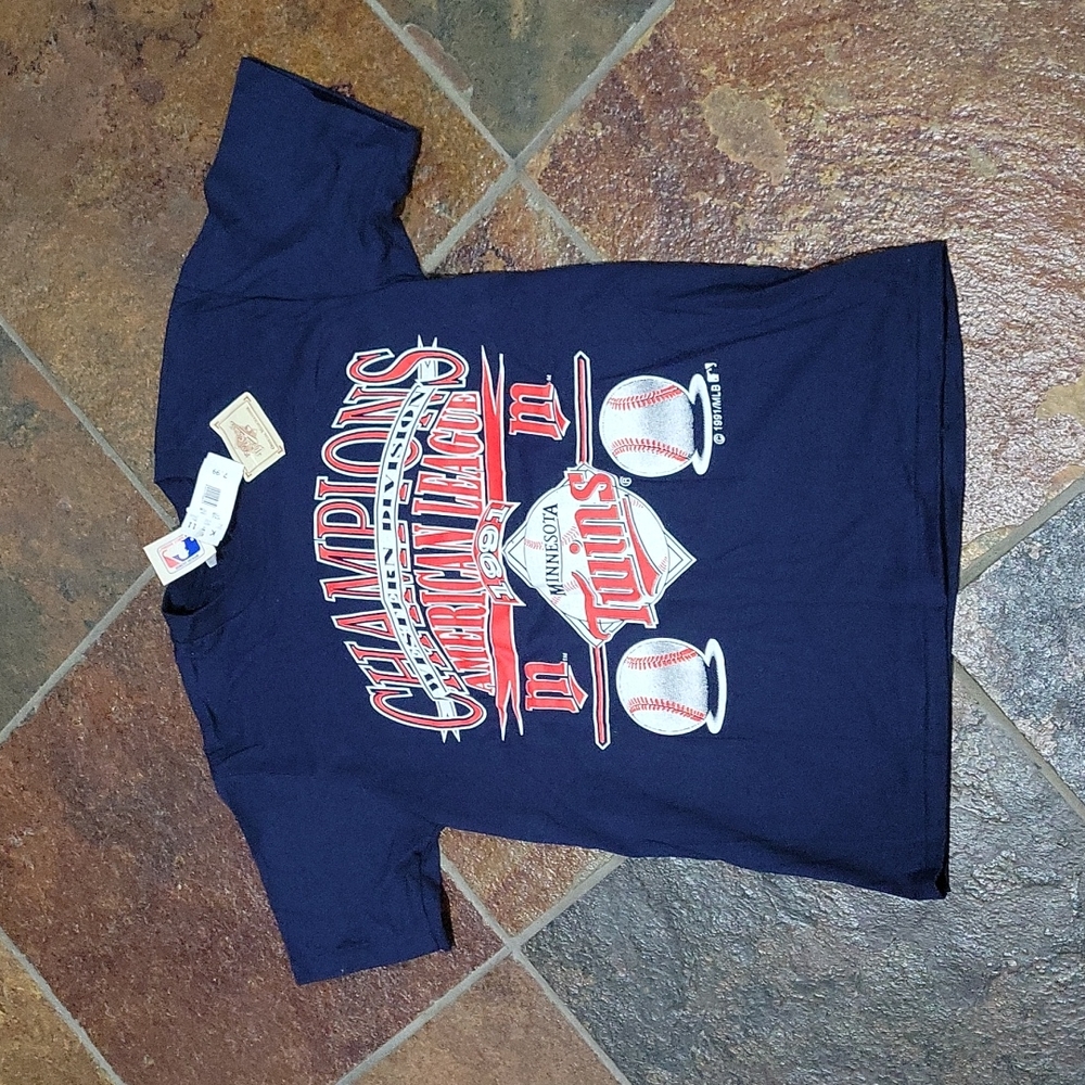 NWT Vintage Minnesota Twins Champions American League single stitch t-shirt